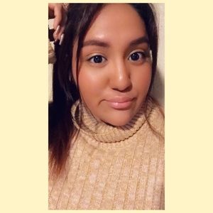 Meet your Posher, Emma